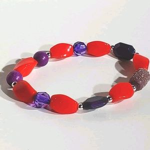``RH25112 Hand-Made Red Hat Red, Purple & Silver Bracelet